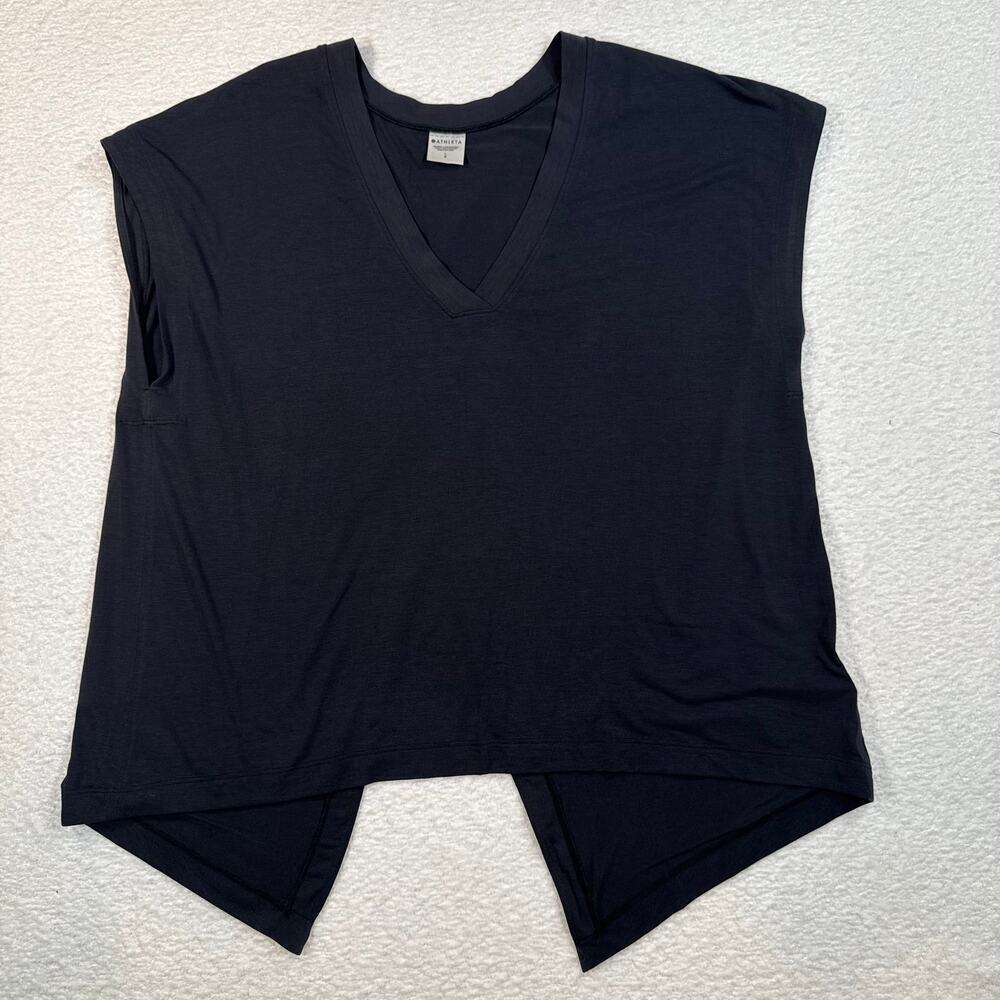 Athleta Essence Away From Body black Tee Women’s Size large